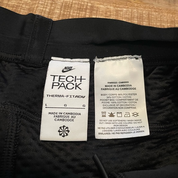 Nike Sportswear NSW Therma Fit ADV Tech Pack Joggers - Picture 8 of 9